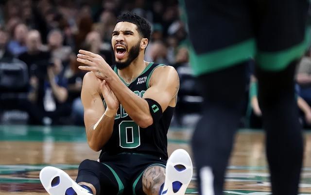 AYX - 塔图姆新星战术调整表现惊艳，中国队未来可期！